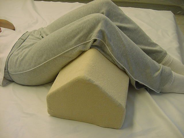 Knee Wedge  Foam n More & Upholstery