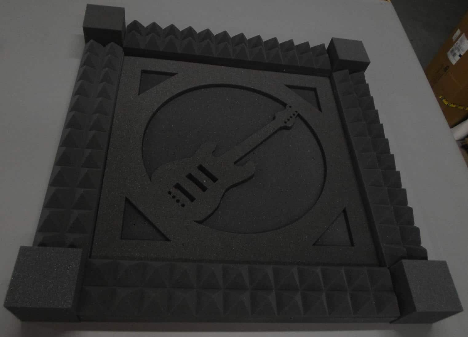 images Acoustic Small Tiles with Pyramid Columns Kit