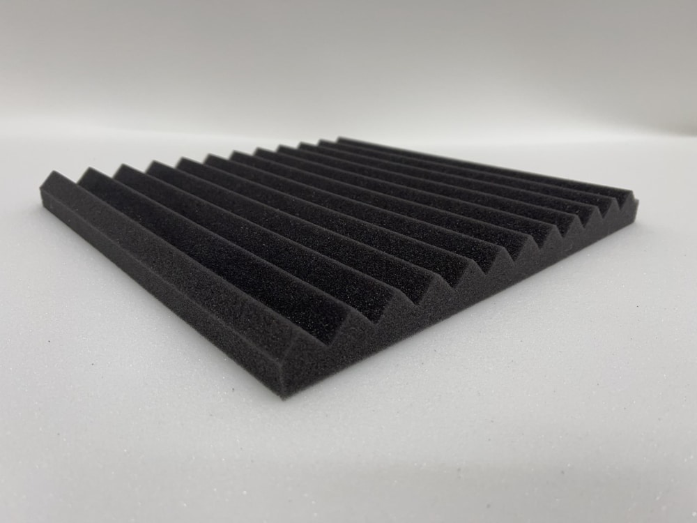 Wedge chacoal foam 1 inch